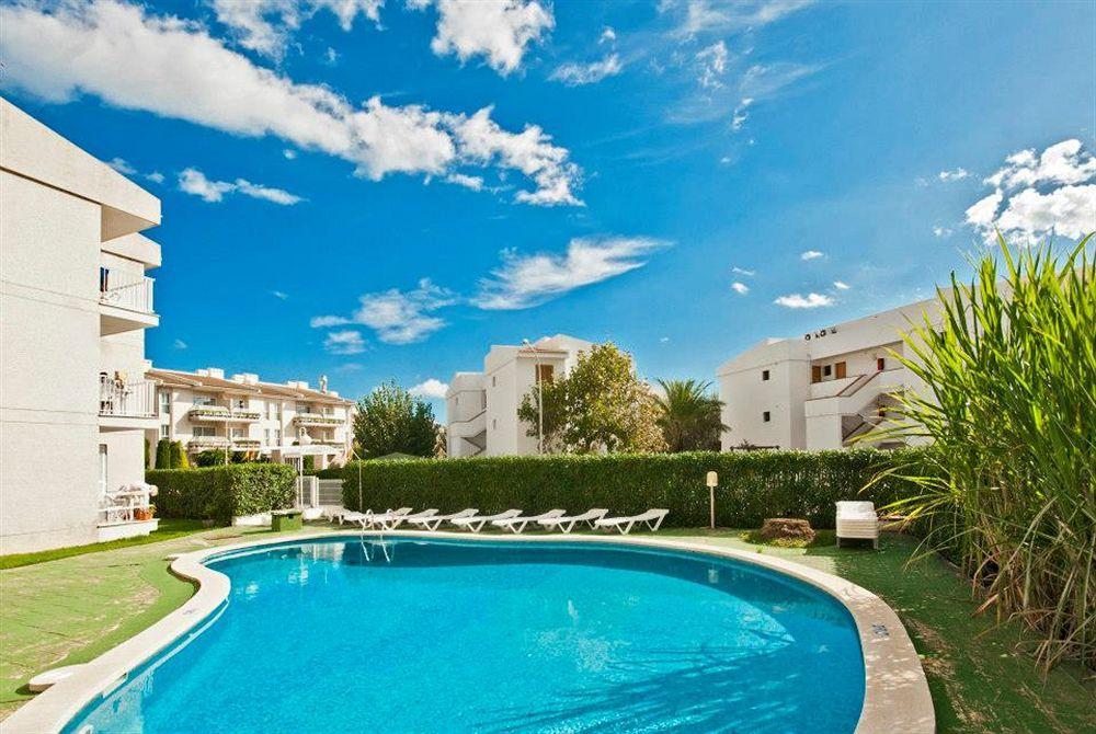 Apartamentos Llevant Port de Pollenca Εξωτερικό φωτογραφία