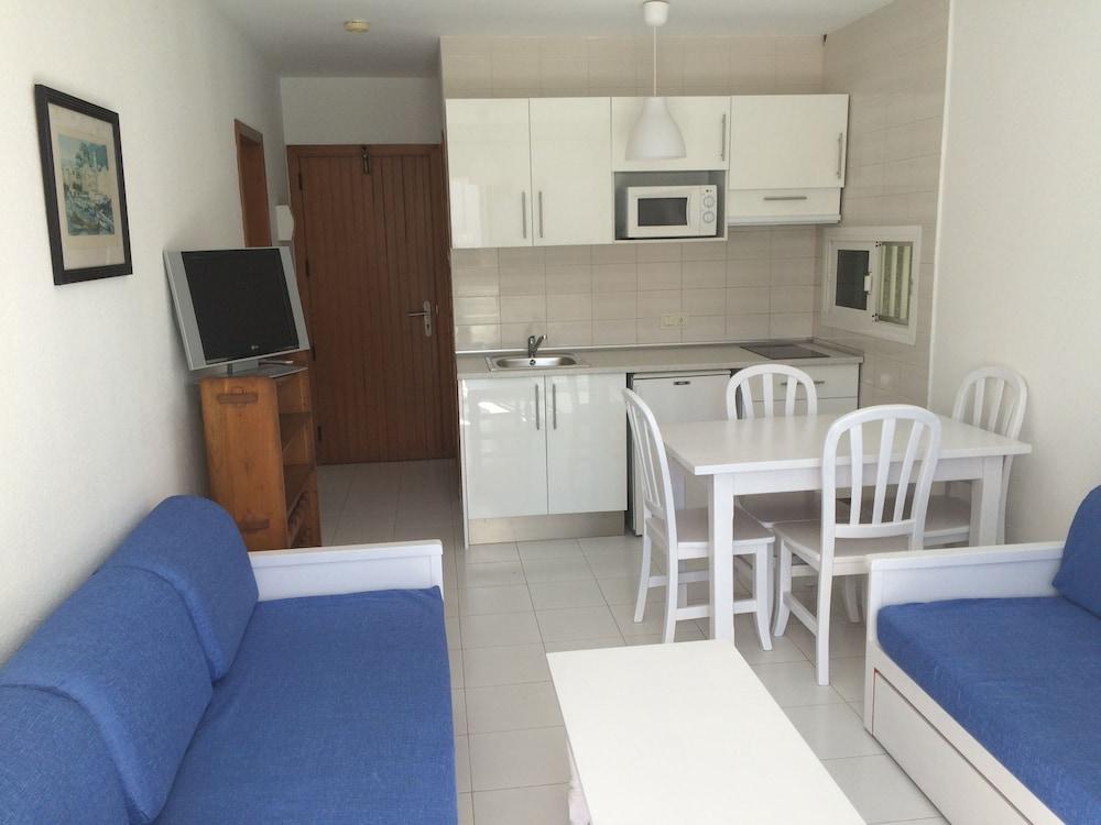 Apartamentos Llevant Port de Pollenca Εξωτερικό φωτογραφία